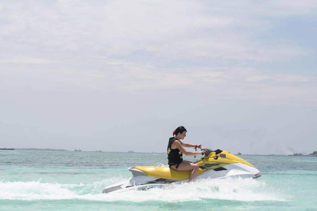 Elite Beach Inn Hulhumalé Eksteriør billede